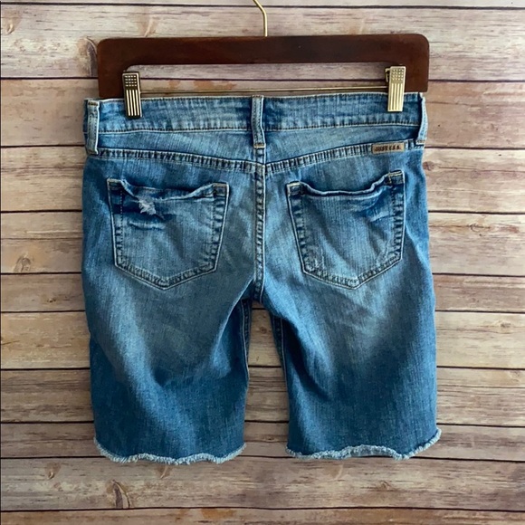 🎈Sale🎈Just U.S.A Distressed Bermuda Jean Shorts - Picture 4 of 8